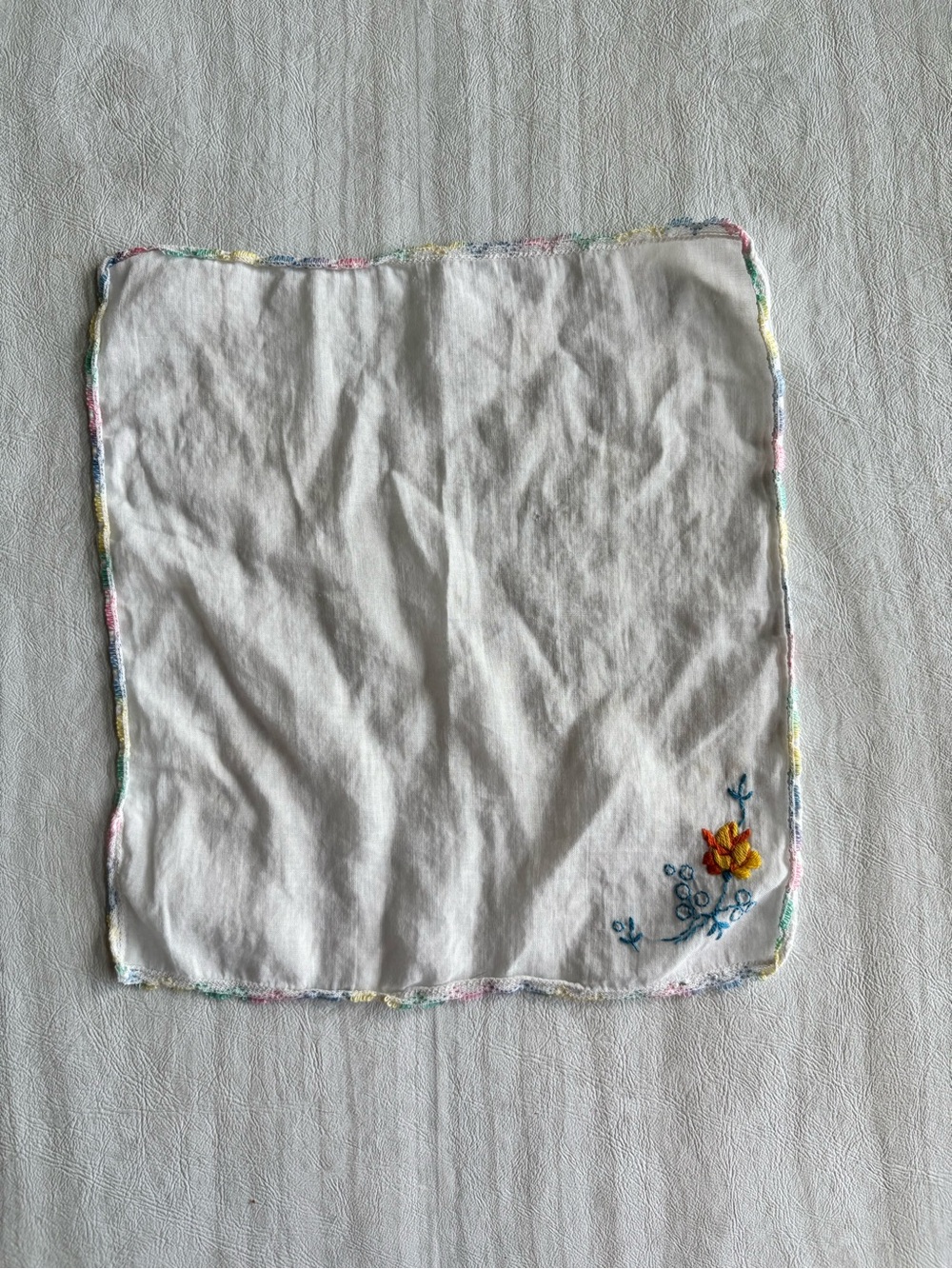 Vintage Embroidered Handkerchief Lot of 7 Floral Lace White Linen Cotton - Picture 5 of 16